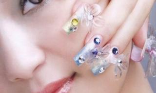 现在满大街都是美甲店,学美甲还能赚钱吗 学美甲好创业吗